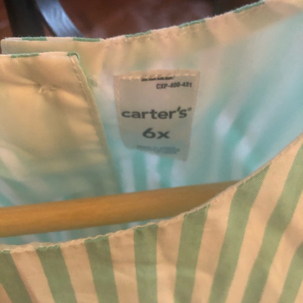 Carter’s dress - Picture 2 of 3